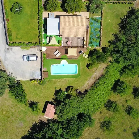 2 Bedrooms With View Private Pool And Jacuzzi At Castelplanio